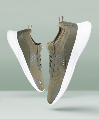 PUMA Ultimate Walk Running Shoes For Men(Green , 7)