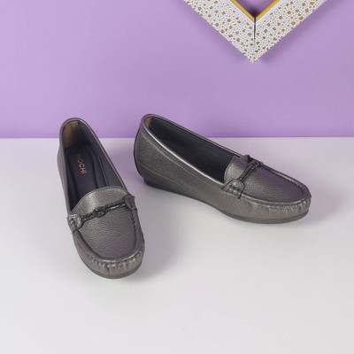 MOCHI Loafers For Women(Grey , 4)