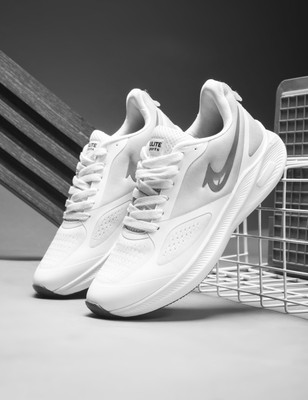 TRULITE Guided-10 Lightweight Gym Training Running comfortable sports Running Shoes For Men(White , 7)