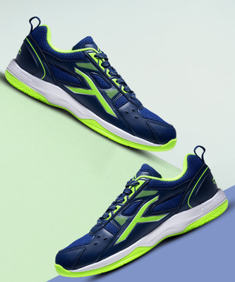 Hundred Raze Badminton Shoes For Men(Navy, Yellow)