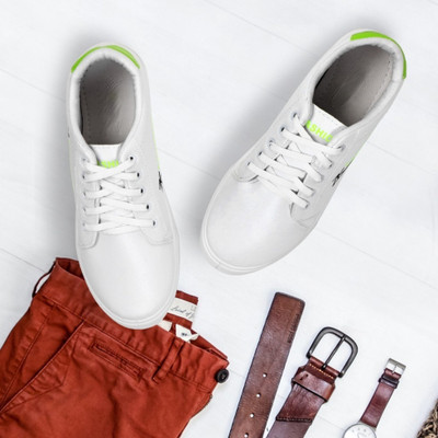 Elevarse Unique Attractive Running Shoes For Men(White , 8)