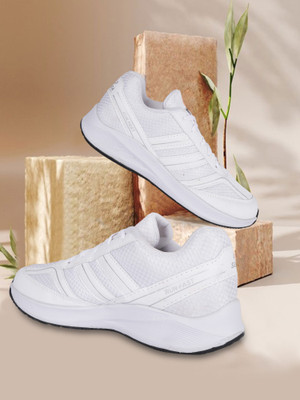 PRO HIT Running, Comfortable, Lightweight Cricket Shoes For Men(White , 9)
