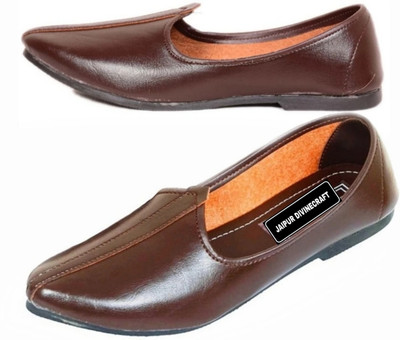 JAIPUR DIVINECRAFT Jutis For Men(Brown , 9)