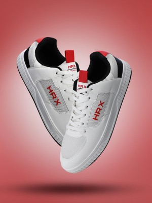 HRX by Hrithik Roshan SUPERSTAR Sneakers For Men(White)