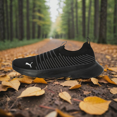 PUMA Kardio Slipon Sneakers For Men(Black , 8)