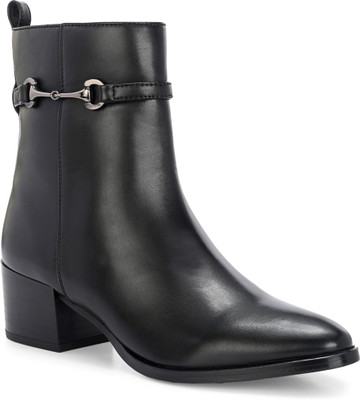 Roadster Stylish& Trendy Primium Boots For Women(Black , 8)