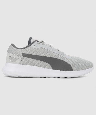 PUMA Puma Volant Sneakers For Men(Grey , 7)