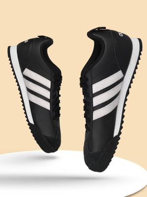 ADIDAS 90S GRUVE Sneakers For Men(Black , 9)