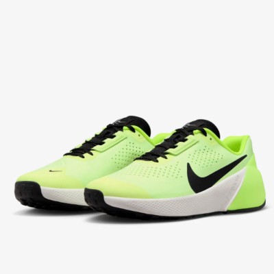 NIKE M Air Zoom Tr 1 Running Shoes For Men(Green)