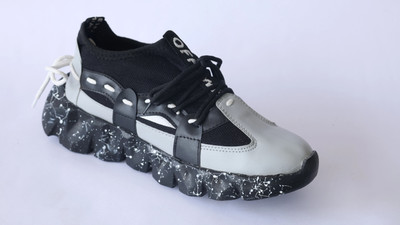 Royal Fashion Shoes For Men Casuals For Men(Black, Grey , 8)