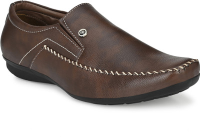 Karsun Slip On For Men(Brown , 7)