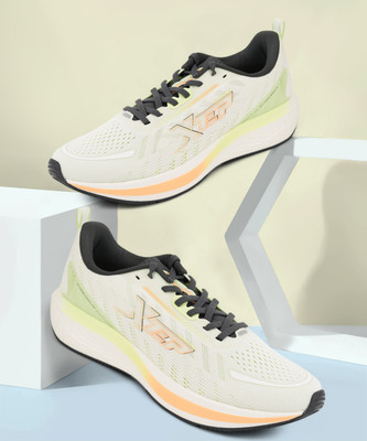 Xtep Dynamic Run Running Shoes For Men(White , 10)