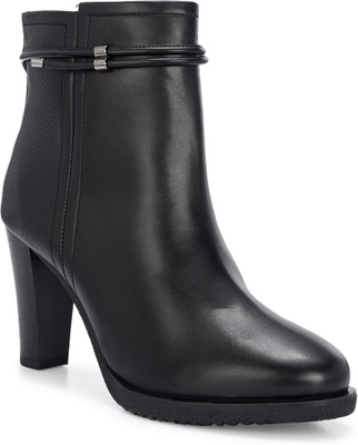 Roadster Stylish& Trendy Primium Boots For Women(Black , 4)