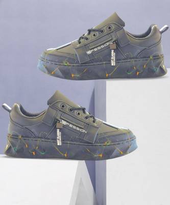 sassy soles IMPORTED REFLECTED BLACK SNEAKER CASUAL SPORTS SHOES RUNNING SHOES Sneakers For Men