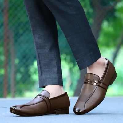 Mark Range Stylish & Trendy Slip On For Men(Brown , 6)