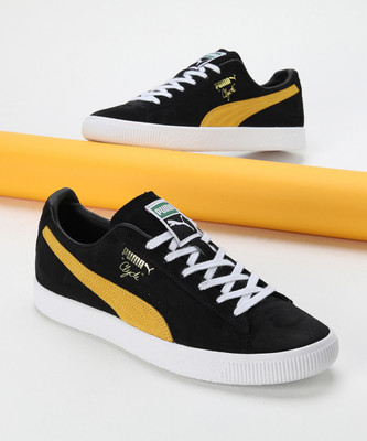 PUMA Clyde OG Canvas Shoes For Men(Black , 9)