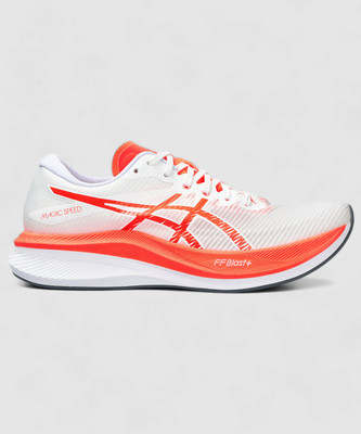 Asics MAGIC SPEED 3 Running Shoes For Men(White , 6)