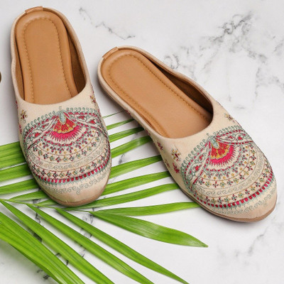 The Princess Creation Mojaris For Women(Beige , 4)