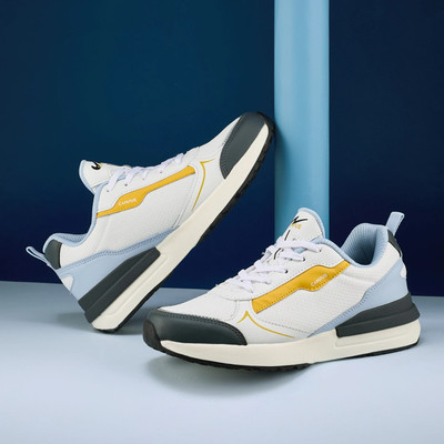 CAMPUS RASSLE Sneakers For Women(White , 8)