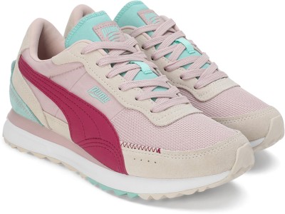 PUMA Road Rider SD Casuals For Men(Pink , 7)