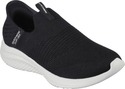 Skechers Skechers ULTRA FLEX 3.0-COZY STREAK Casual Slip Ons for Womens Slip On Sneakers For Women(Black , 3)