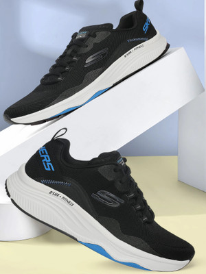 Skechers D'Lux Fitness - Roam Free Sneakers For Men(Black , 6)