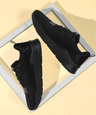 PUMA Puma Wired Run Pure Sneakers For Men(Black , 9)