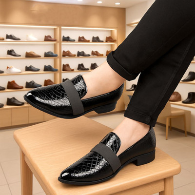YUVRATO BAXI Mocassin For Men(Black , 9)