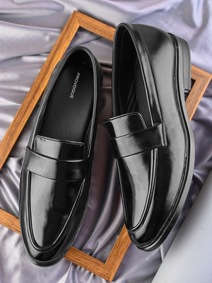 PROVOGUE Slip On For Men(Black , 6)