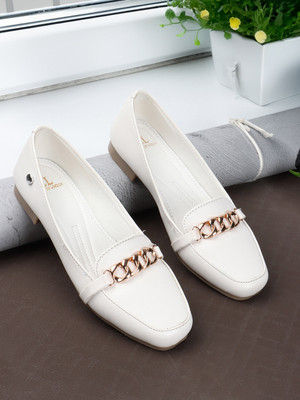 CARLTON LONDON Women's Comfort Pointed Toe Horsebit Detail Ballerinas Bellies For Women(White , 3)