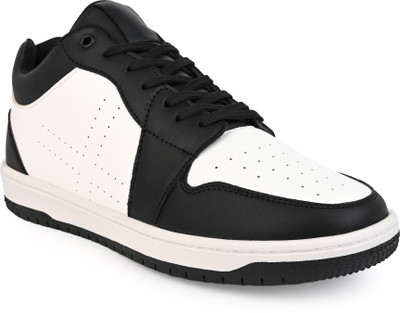 Roadster Casual Sneakers For Men(Black, White , 8)