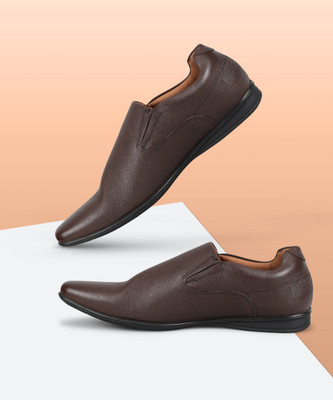 HUSH PUPPIES Slip On For Men(Brown , 10)