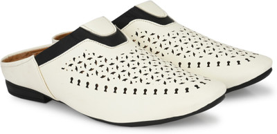 Hockwood clogs store