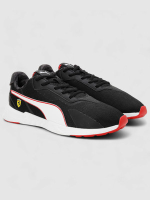 PUMA Ferrari Tiburion Sneakers For Men(Black , 6)