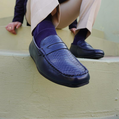 MATR LIFESTYLE MATR Lifestyle Men’s Black Leather Woven Moc Toe Loafers Loafers For Men(Beige , 7)