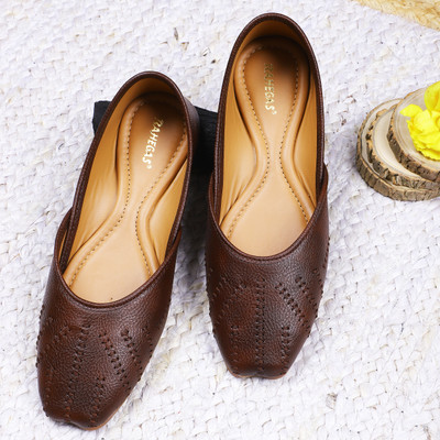 RAHEGAS Women’s Punjabi Jutti |Simple Latest Stylish Ethnic Flats for Bellies For Women(Brown , 3)