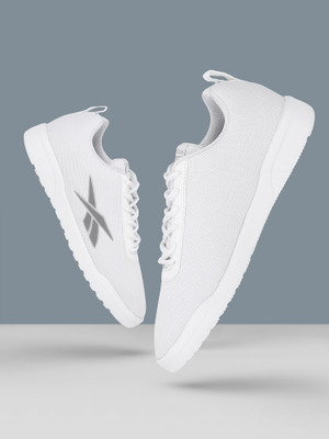 REEBOK Tread Motion Running Shoes For Men(White , 8)
