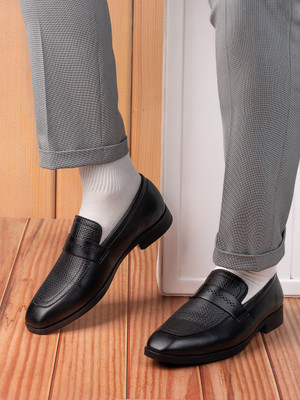 INVICTUS Formal shoes Slip On For Men(Black , 7)