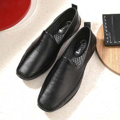 Alvery Loafers For Men(Black , 9)