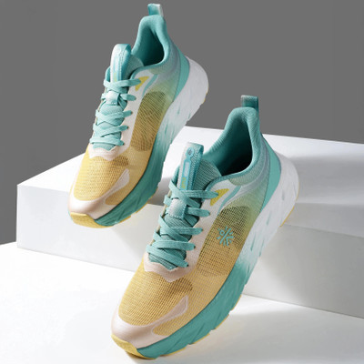 Cult Fortis Casual Shoes Enhanced Cushioning Enhanced Grip Lightweight High Traction Casuals For Men(Yellow, Green , 7)