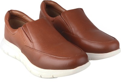 RED CHIEF RC3805 Casuals For Men(Tan)