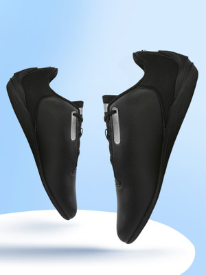 PUMA BMW MMS Drift Cat Decima 2.0 Sneakers For Men(Black , 10)