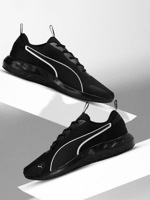 PUMA Walter Running Shoes For Men(Black , 8)