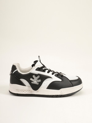 WROGN Sneakers For Men(White , 8)