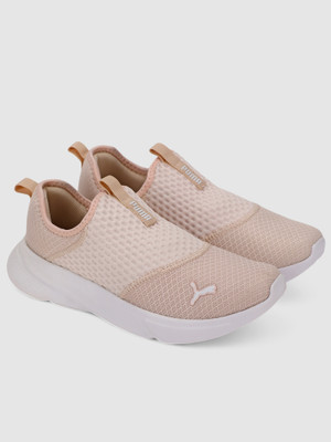 PUMA Melanite Slipon Wns Slip On Sneakers For Women(Beige , 7)