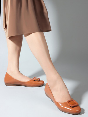 LAVIE Bellies For Women(Camel , 3)