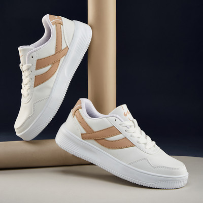 CAMPUS good quality shoe Sneakers For Women(White , 5)