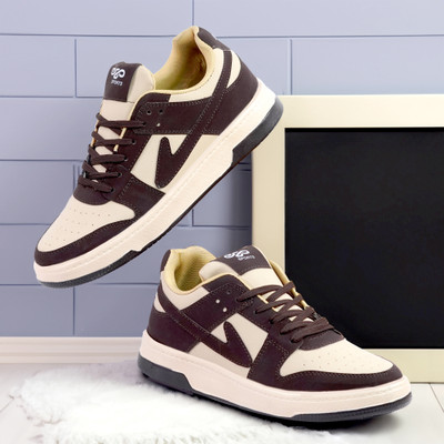 ROASTER Light weight classy sneakers shoes for men Sneakers For Men(Brown , 7)