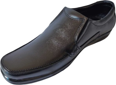 ZSchicfashion ZSchicfashion Men's Black Genuine Leather Mocassin Office Plain Formal Shoes Mocassin For Men(Black)