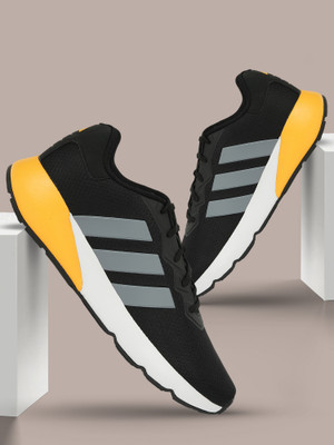 ADIDAS Amalgo M Running Shoes For Men(Black , 10)